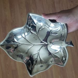 Canterbury silver plated leaf tray